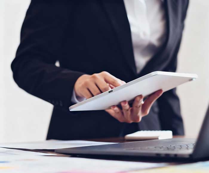 Switching Power Supply (SMPS) Explained: Enclosed vs Open-Frame-MEAN WELL